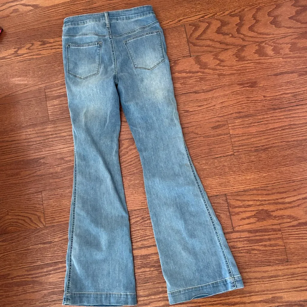 Altar’d State Light Wash Flare Jeans High Waist Ultra Soft Size 27 Bell Bottoms - Image 9