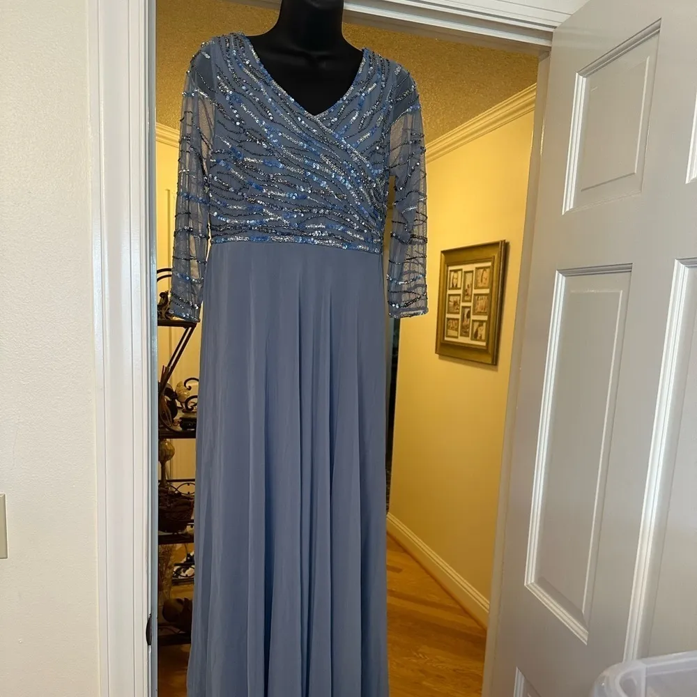 Jkara Slate Blue/Gray 3/4 Sheer Sleeve V Neck Beaded Bodice Dress Size 6P NWT - Image 3