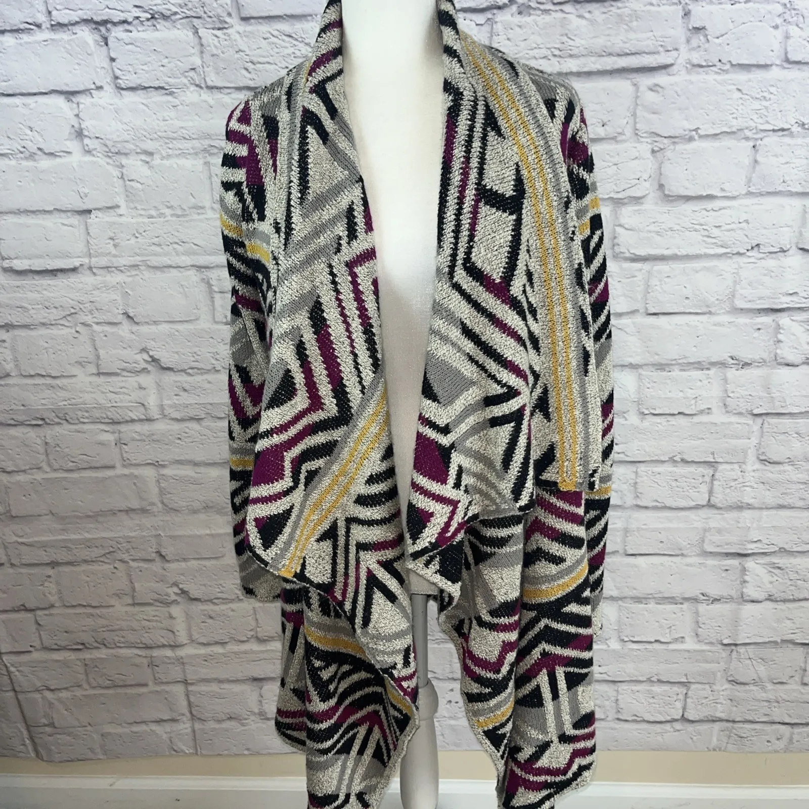 Lucky Brand Women's Intarsia Boho Southwestern Cozy Shawl  Cardigan Size Medium - Image 9