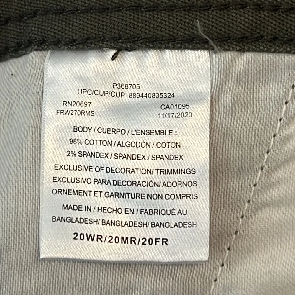 Dickies Women’s Green Duck Relaxed Carpenter Plus Size Shorts - NWT - Image 7