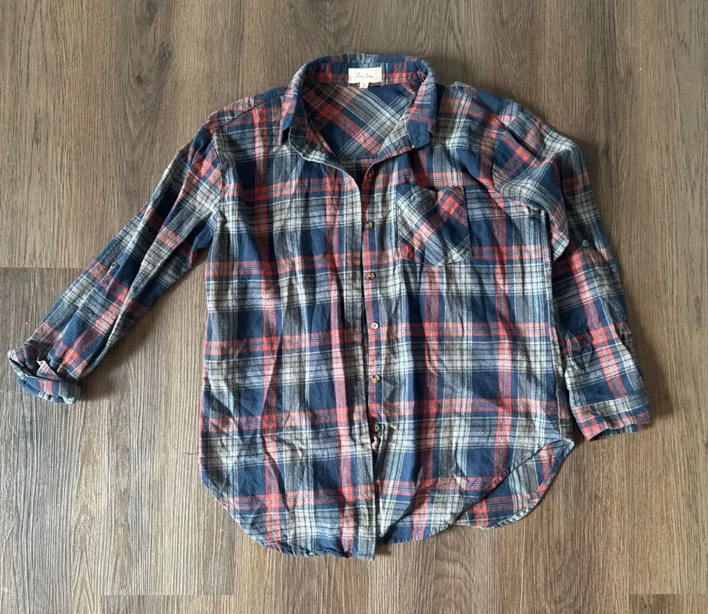 Love Notes Plaid Button Up Shirt Women's Size Small Navy Red Casual Long Sleeve - Image 1