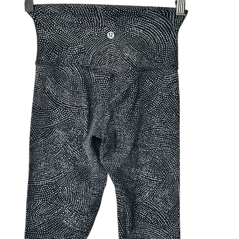 Lululemon Final Lap Crop Cropped Legging Size 2 - Image 7