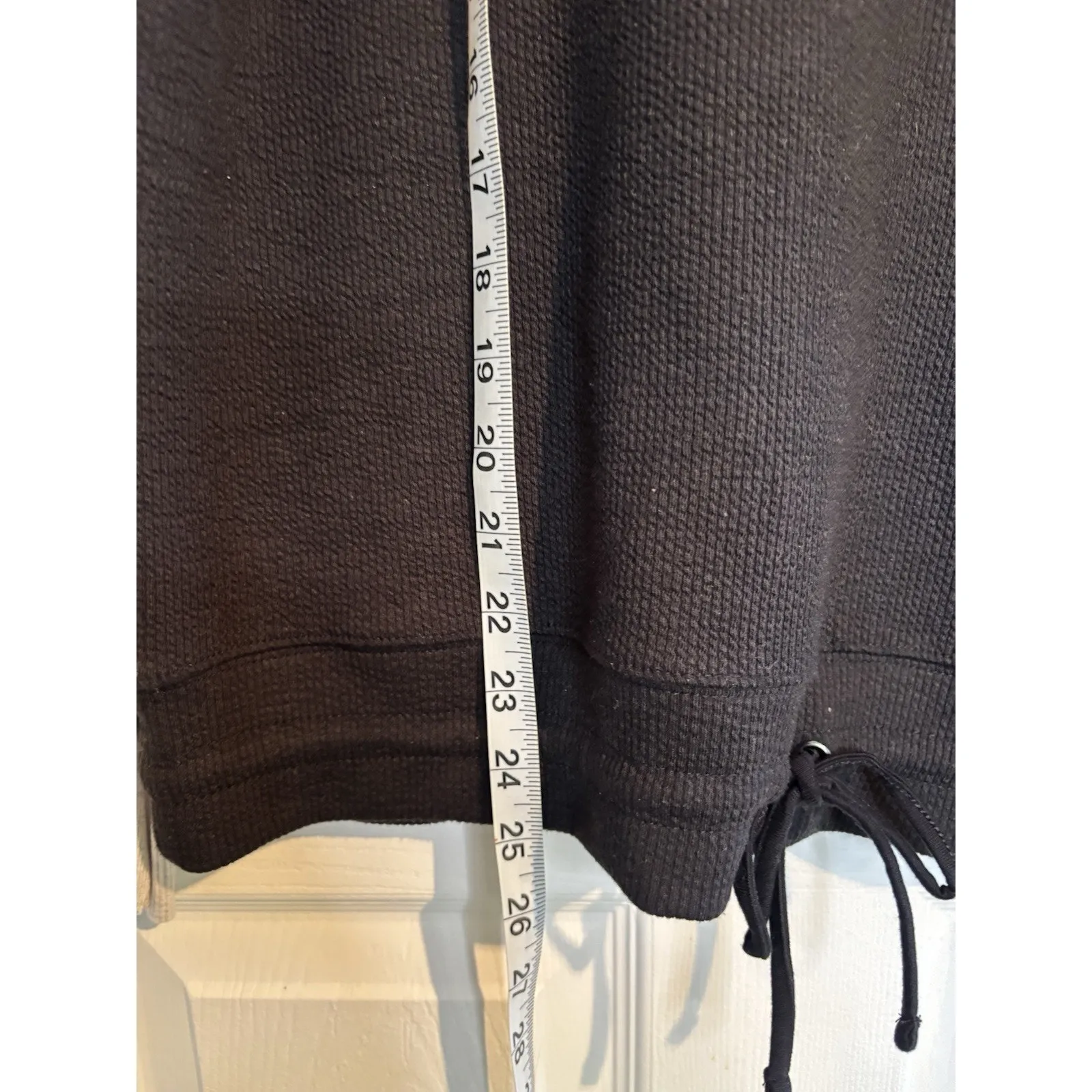 Simply Vera Wang Black White Funnel Neck Sweatshirt Size Small Casual Comfy - Image 8