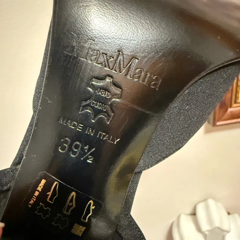MaxMara Elegant Black Strappy Heels size 39 1/2 - Image 7