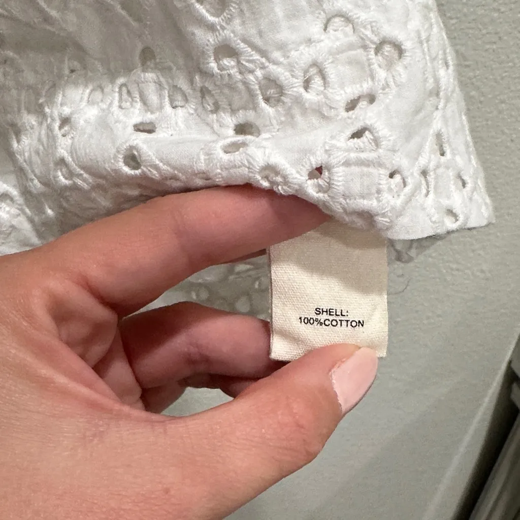 White Eyelet Button - Image 5