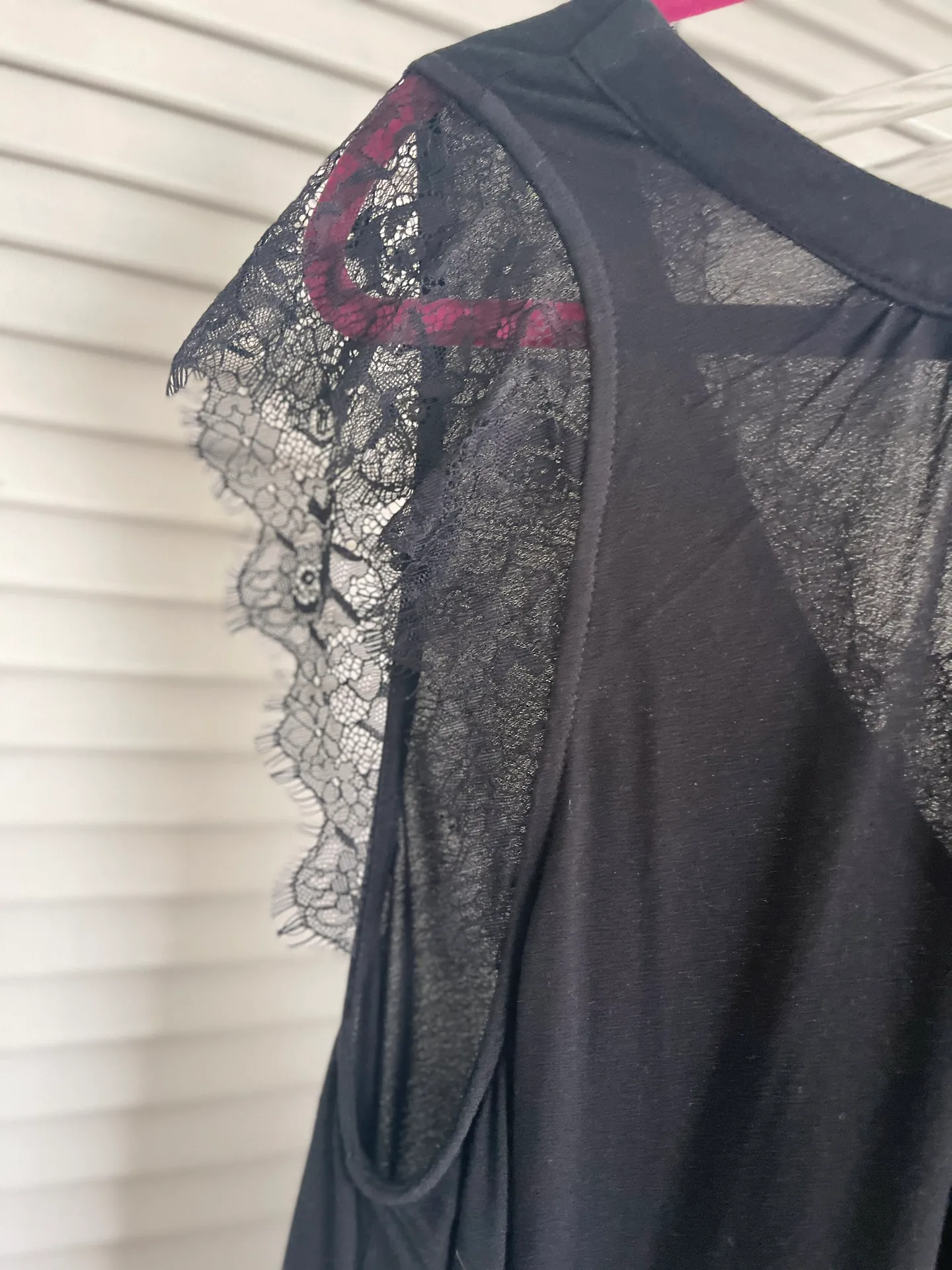 Sleeveless Lace Top - Image 6