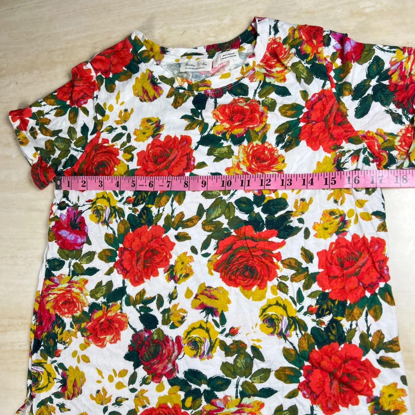 Meadow Rue by Anthropologie Floral Roses T Shirt Top Size S White Red Yellow - Image 8