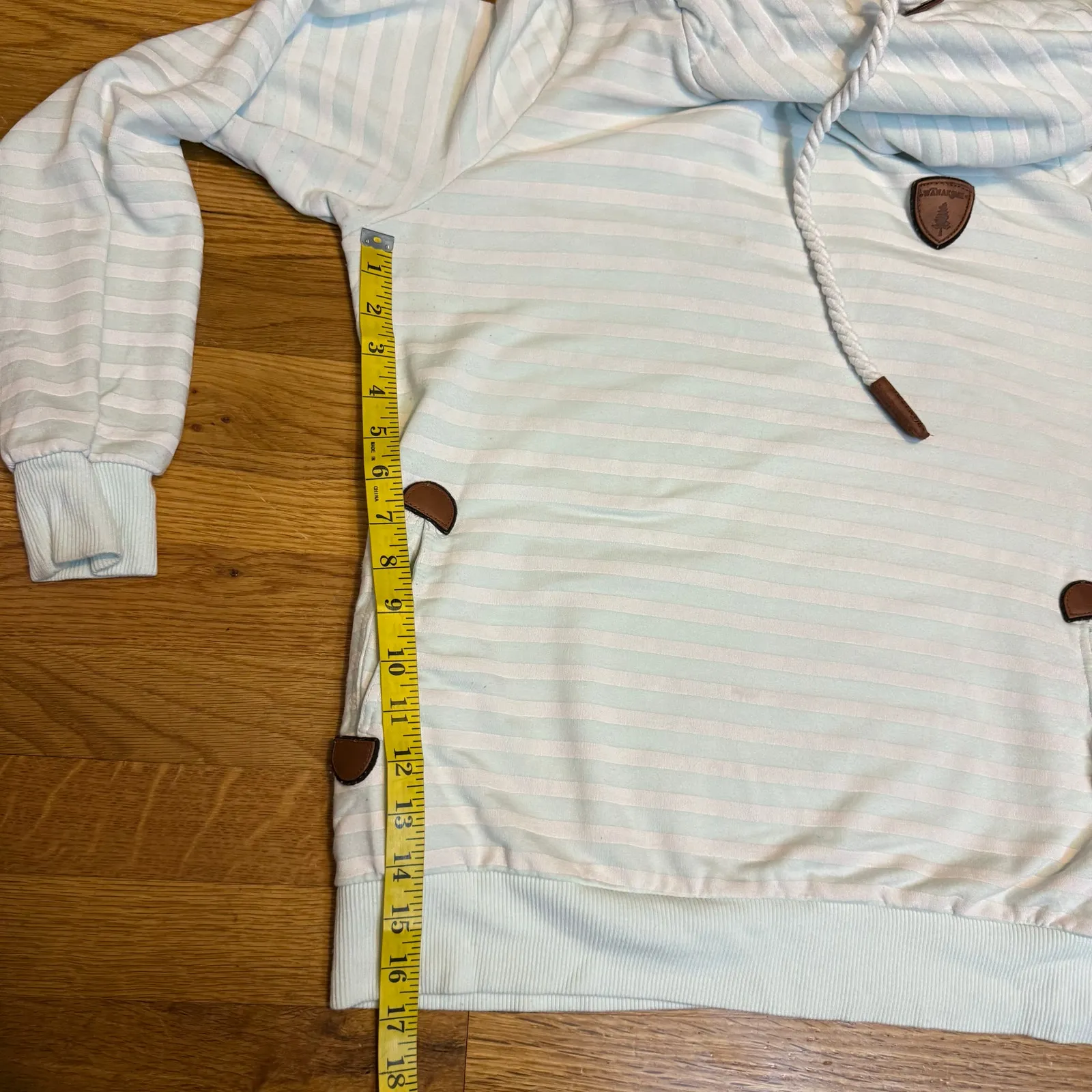 Wanakome Artemis Women’s Large Pale Green White Stripe Pullover Hoodie Nautical - Image 3