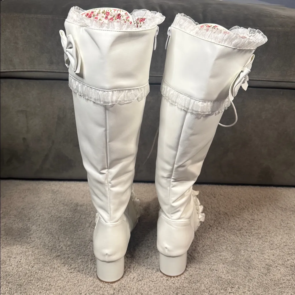 Womens White Faux Lace Up Boots Zip Up Knee High Ruffle Bows Cosplay Size 11 NEW - Image 4