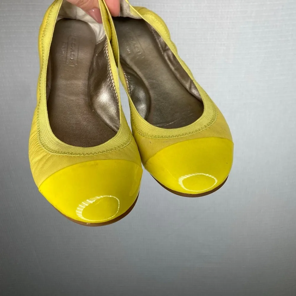Coach | Womans Yellow Slip On Flats 6.5‎ Ballet - Image 3