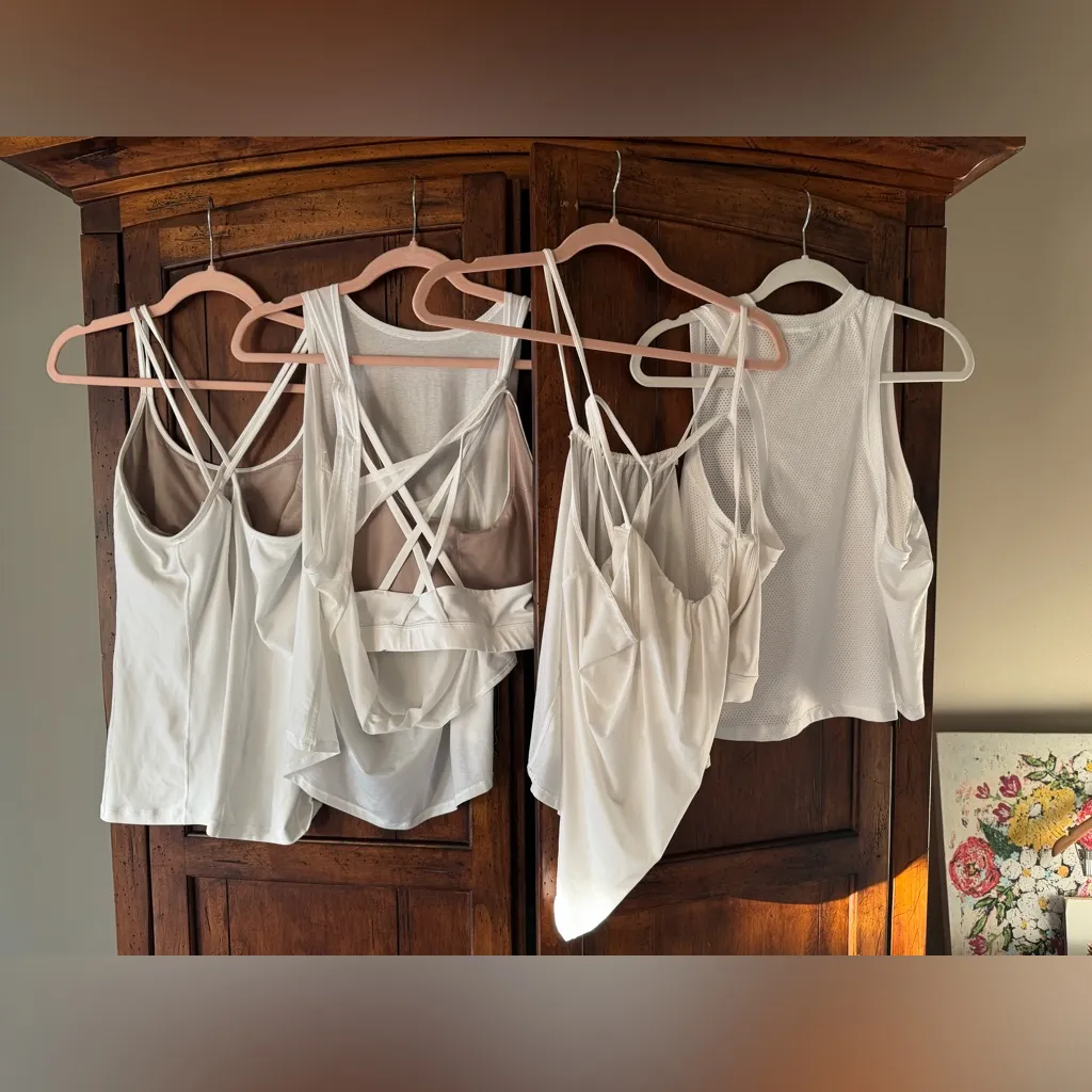 Lululemon  Athletica bundle of White Tank Tops — bundle #25 - Image 3