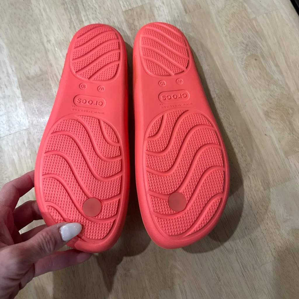 CROCS Sandals Splash Flip Flop size 10 orange - Image 9