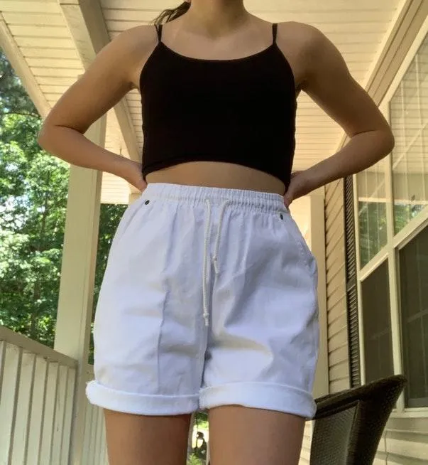 Vintage Highwaisted Elastic Shorts White Size 6 - Image 2