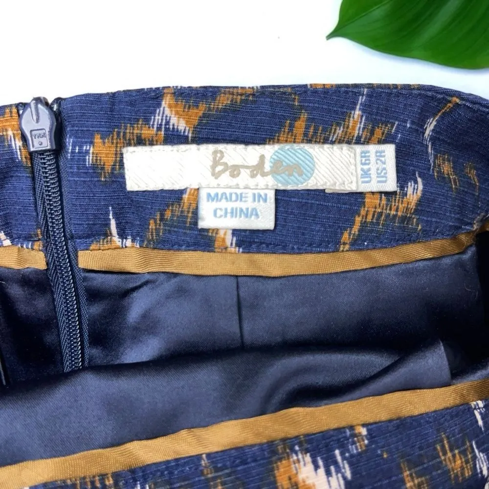 Boden Martha Ikat Animal Print Pencil Skirt in Navy - Image 10