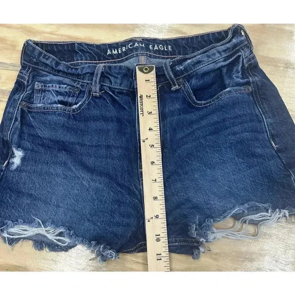 American Eagle TOMGIRL Denim Short Women’s Size 4 Raw Hem Distressed - Image 12