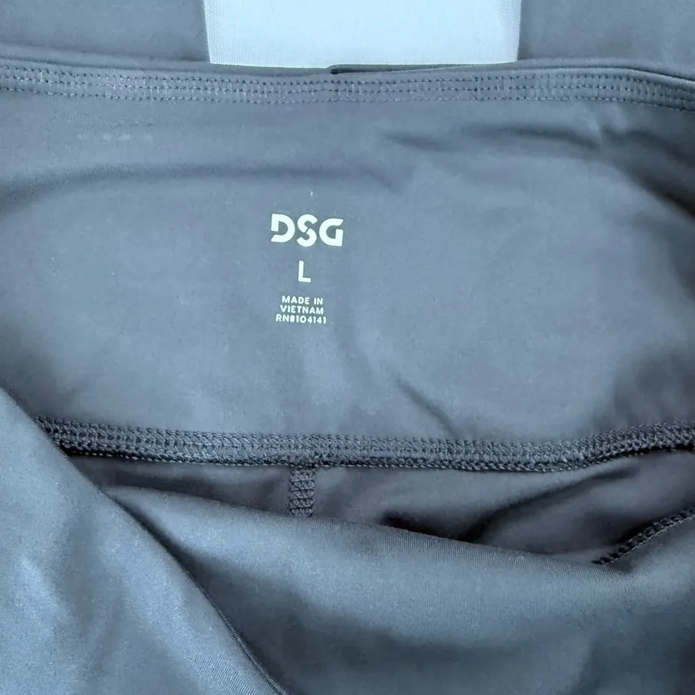 DSG Women's Black Jeggings Size L - Image 5