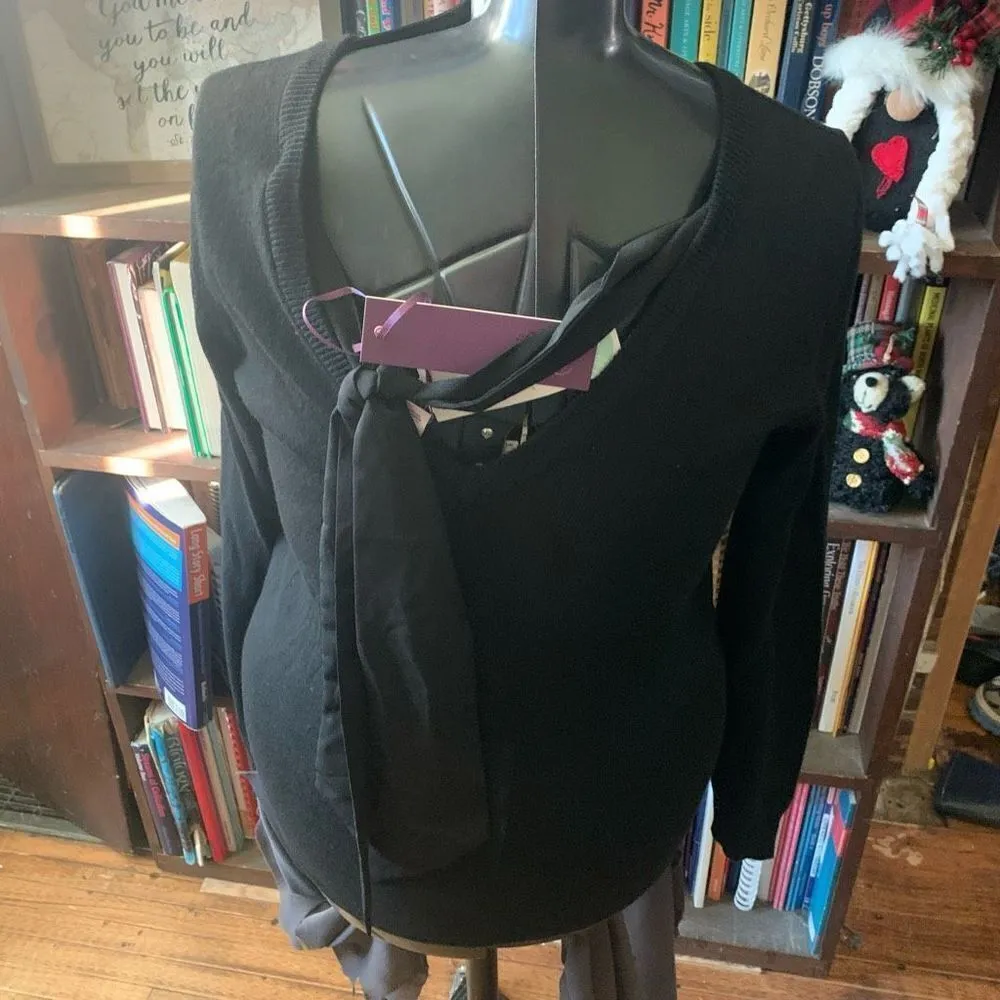 Truly Poppy Stitchfix black S Nelvin ribbon bow back pullover - Image 2