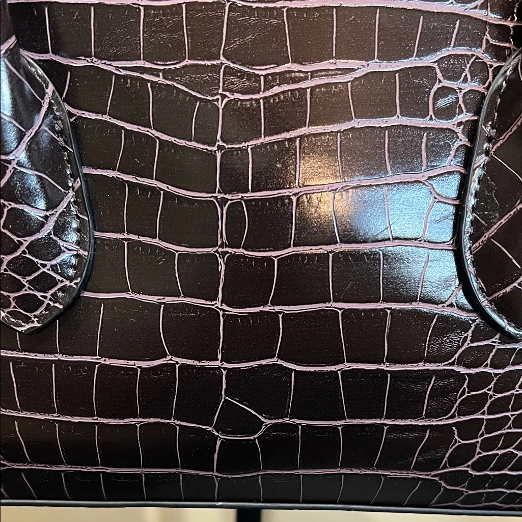 Aldo | Rich Brown Croc-Embossed Shoulder Bag w/ Bag Charm - Image 9