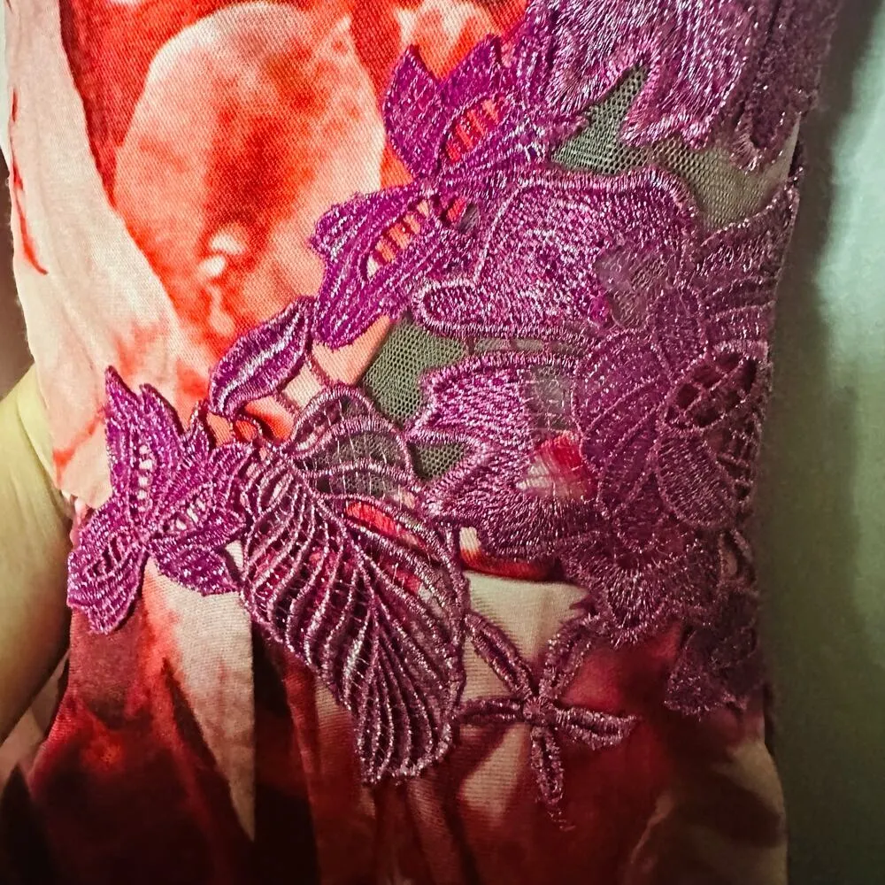 ML MONIQUE LHUILLIER Pink White Floral V - Image 8