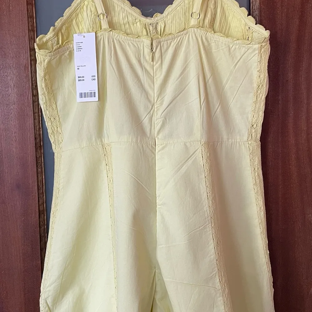 Urban Outfitters Yellow Spaghetti Strap Corset Style Romper NWT- M - Image 4