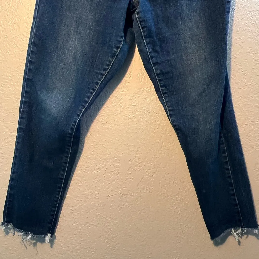 VENUS Blue Skinny Jeans Classic Style SZ 6 S Frayed Straight-Leg Cotton Pants - Image 3