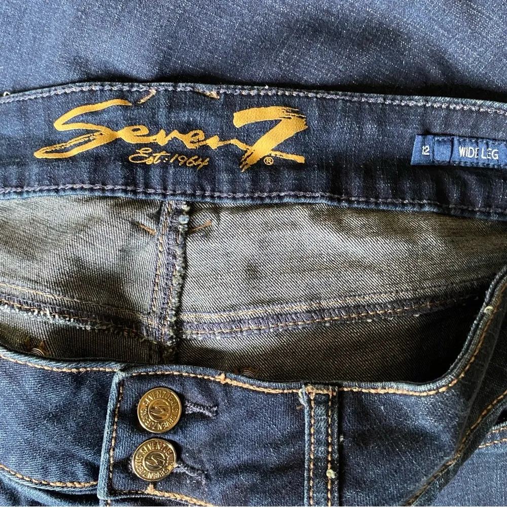 Seven7 Size 12 Wide Leg Boho Jeans - Image 4