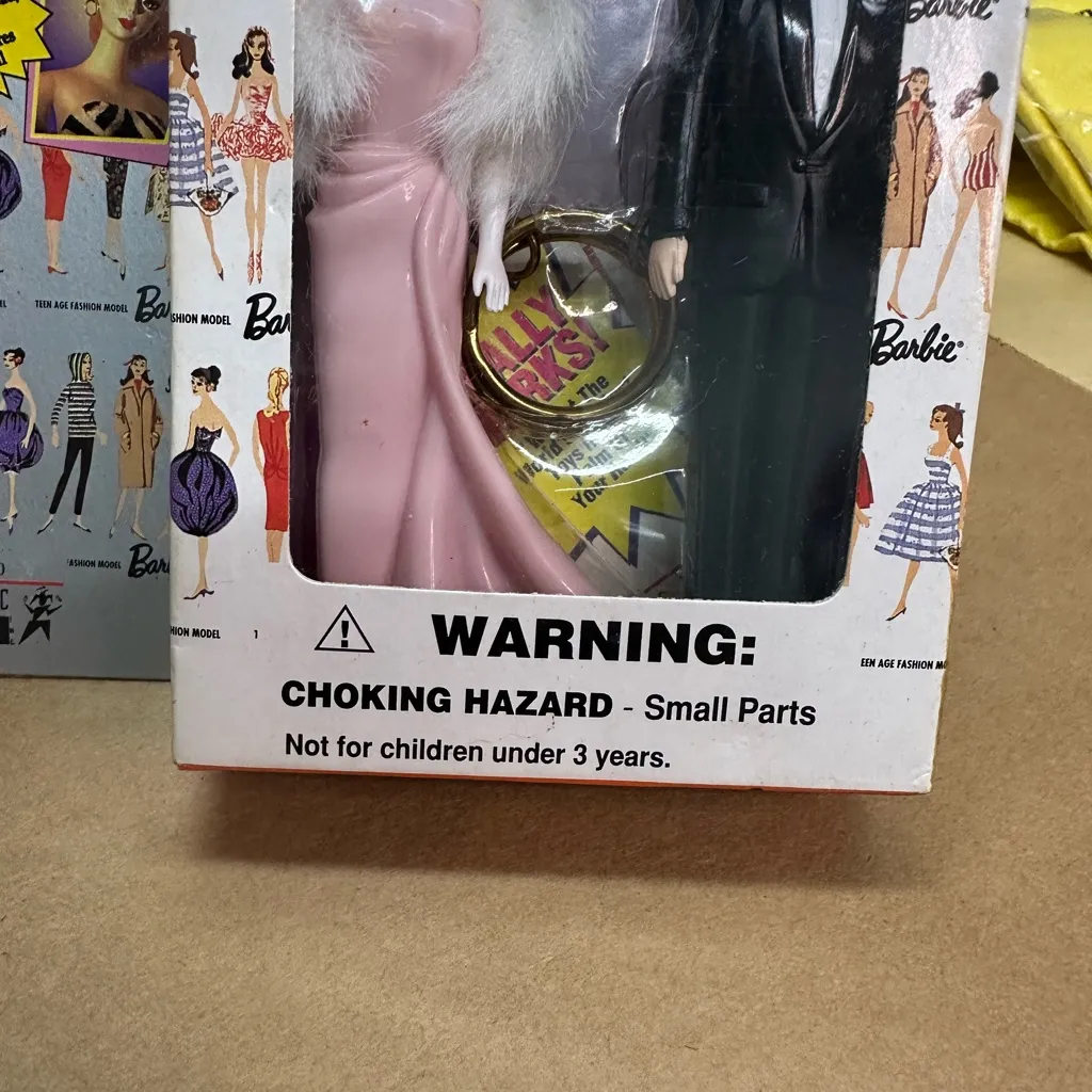 Enchanted Evening BARBIE & KEN Keychain 1996 NIB - Image 4