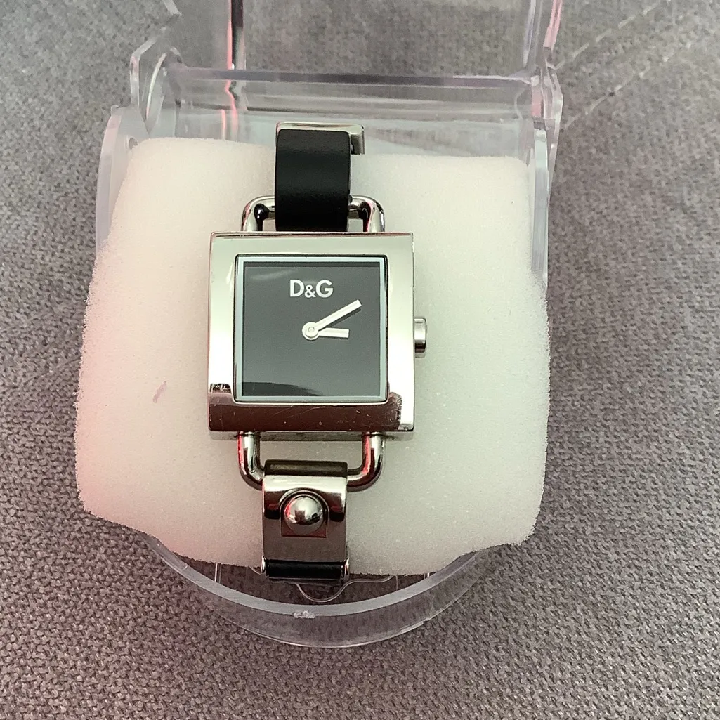 Ladies DOLCE&GABBANA watch 🌹🌹 - Image 2