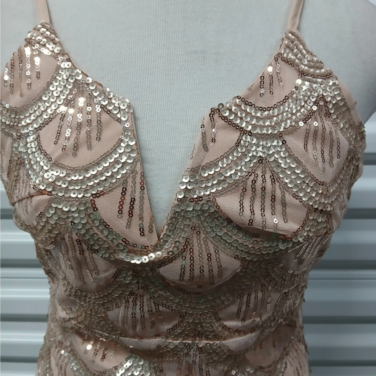 Womens Sequin Evening Gown Size Small Blush Pink Cocktail Dress Wedding Guest - Image 9