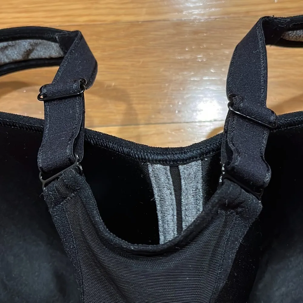 Old navy active sport bra size 1X. - Image 7