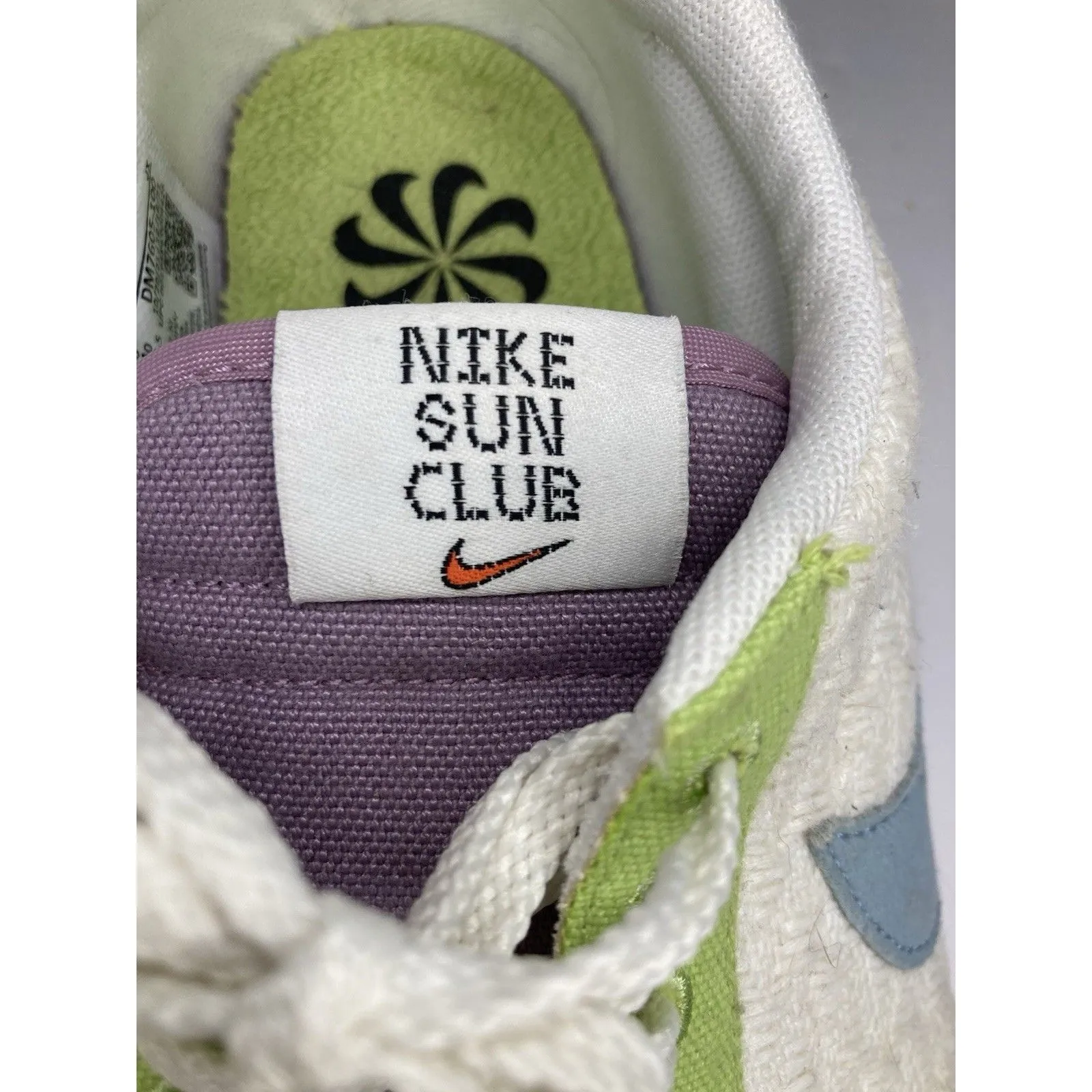 NIKE DAYBREAK SE SUN CLUB Sail DM7605-100 Casual Women’s Sneakers 8.5 Blue Pink - Image 8