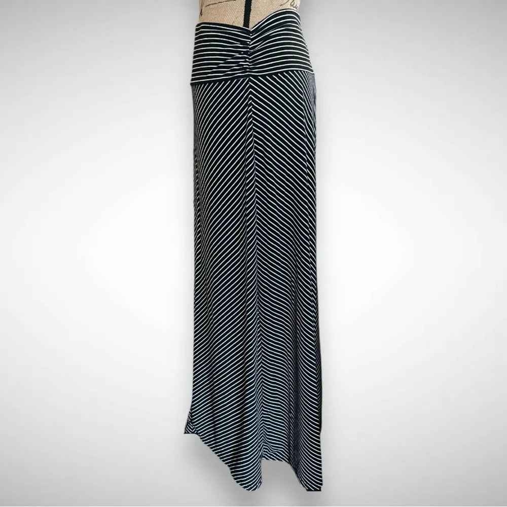 FADED GLORY Black and White Striped Maxi Skirt Medium | EUC - Image 4