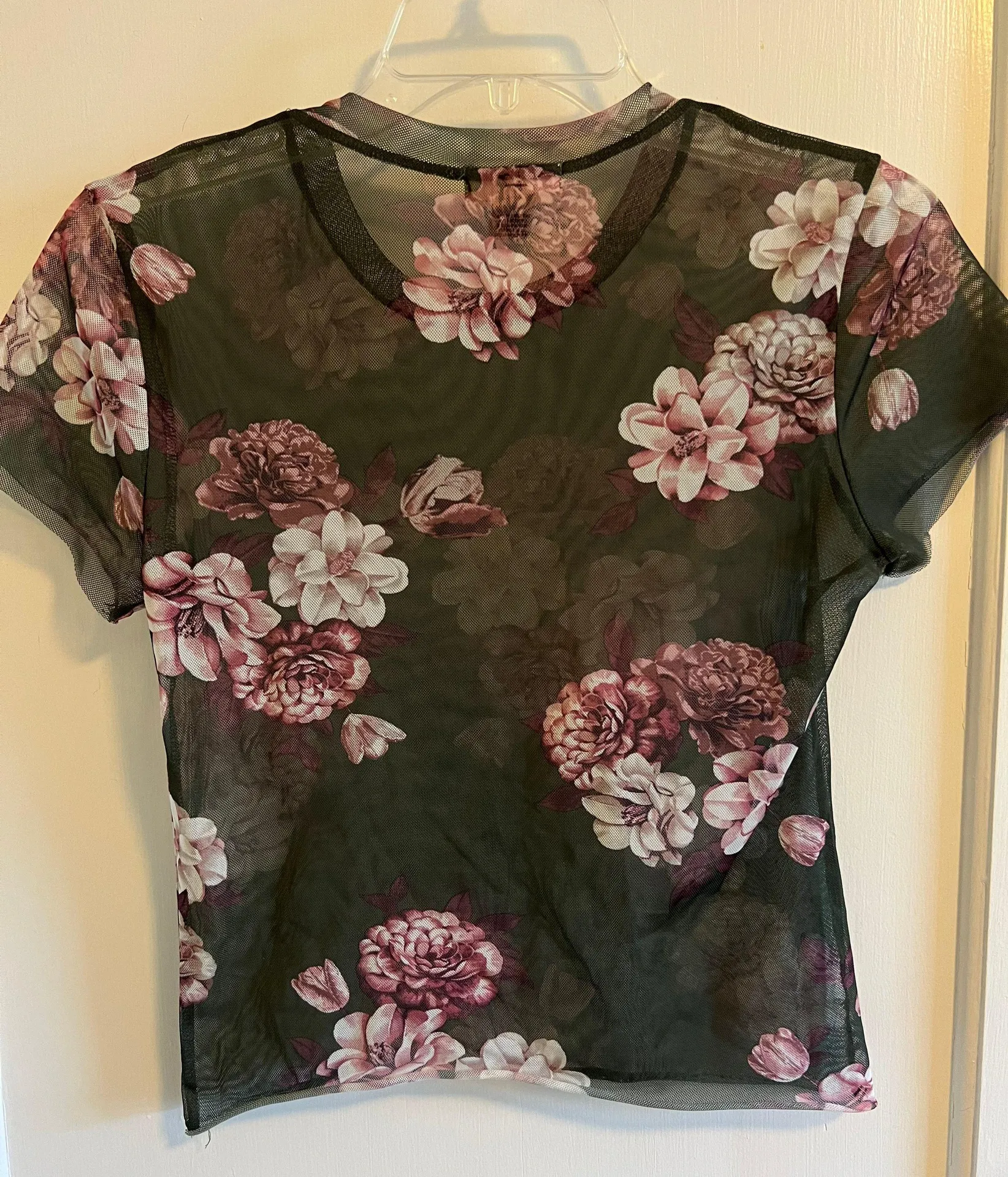 Women’s crop XS ⚡️ - Image 4