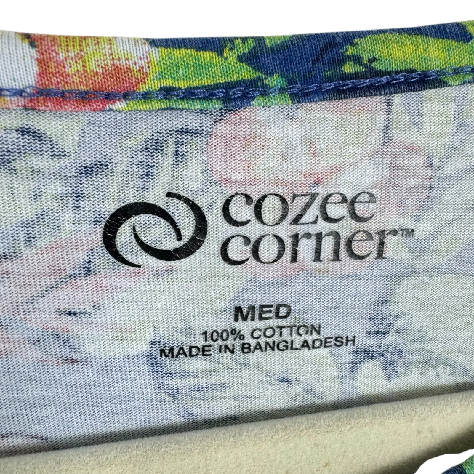 Cozee Corner 100% Cotton Colorful Hawaiian Print Short Sleeve T - Image 4