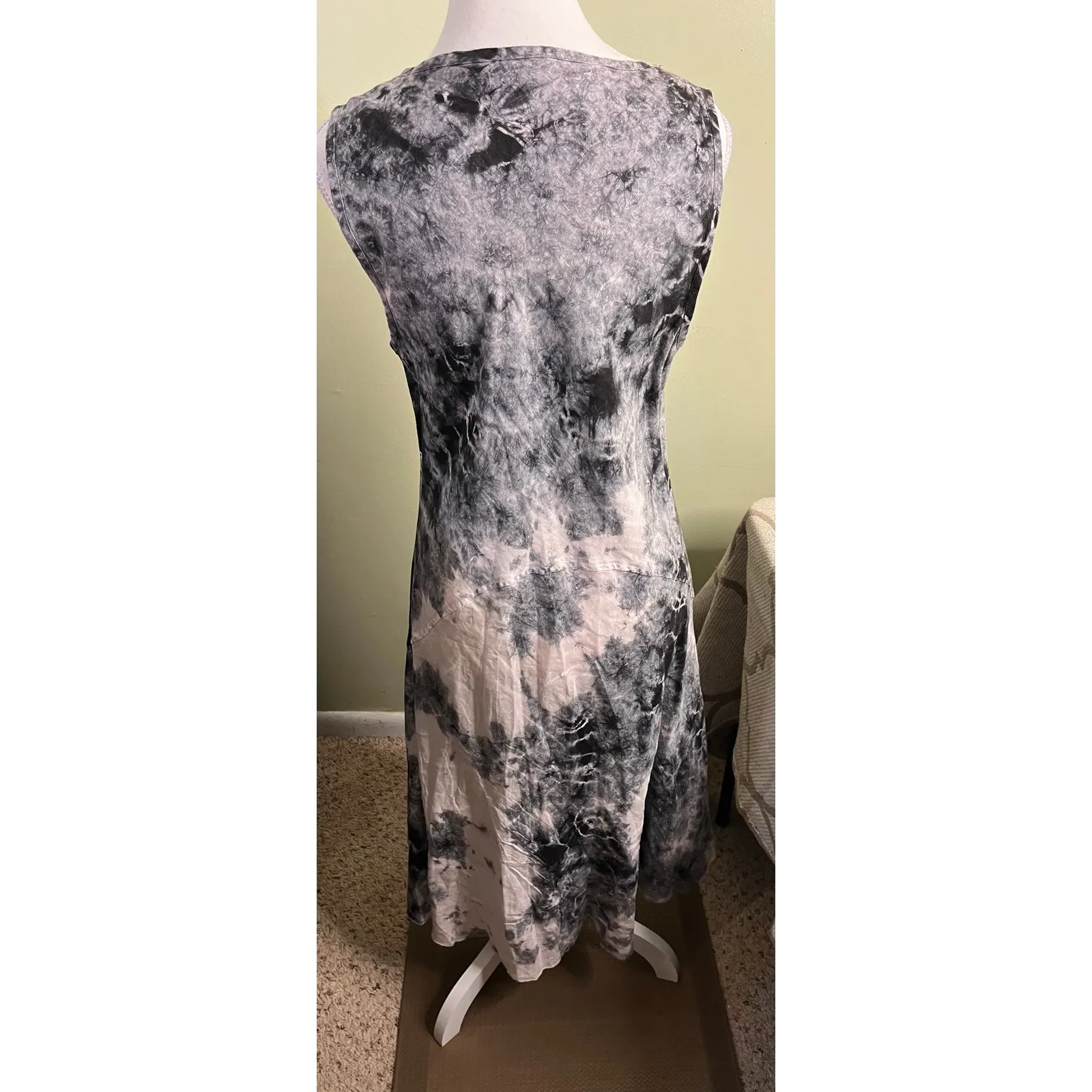 Luna Luz: Margarita Linen Midi Tank Dress, front pockets, size medium,MSRP: $230 Black - Image 2