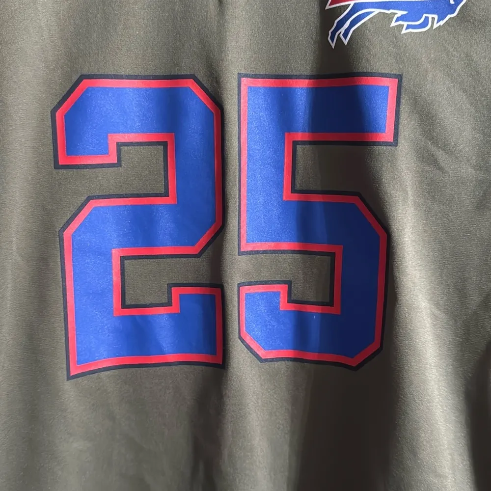 BUFFALO BILLS LESEAN MCCOY SALUTE TO SERVICE OFFICIAL NIKE NFL JERSEY - Image 3