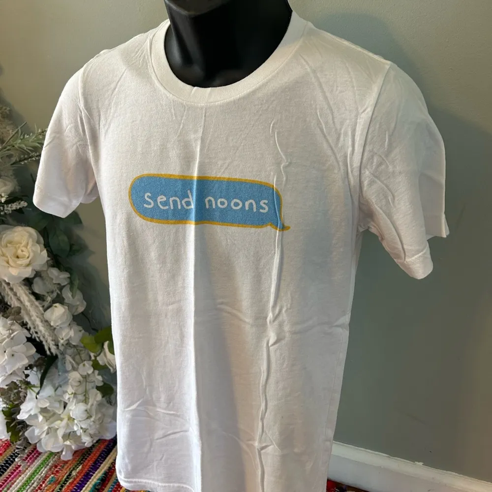 Send Noons High Noon Tee Shirt White Small - Image 2