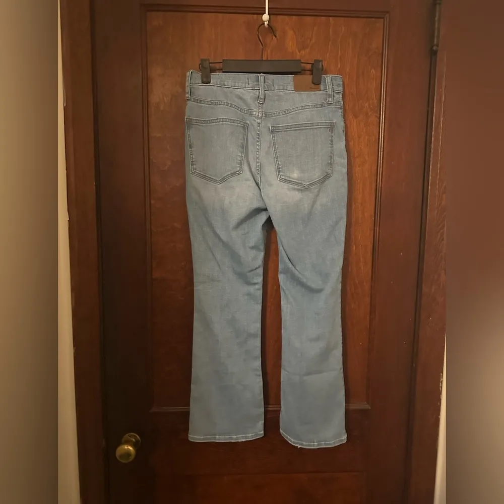 Madewell Cali Demi-Boot Jeans in Barnard Wash Size 27 - Image 3