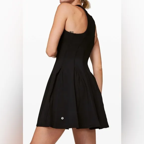 Lululemon Court Crush Tennis Dress Nulux in Black Size 0,2? - Image 2