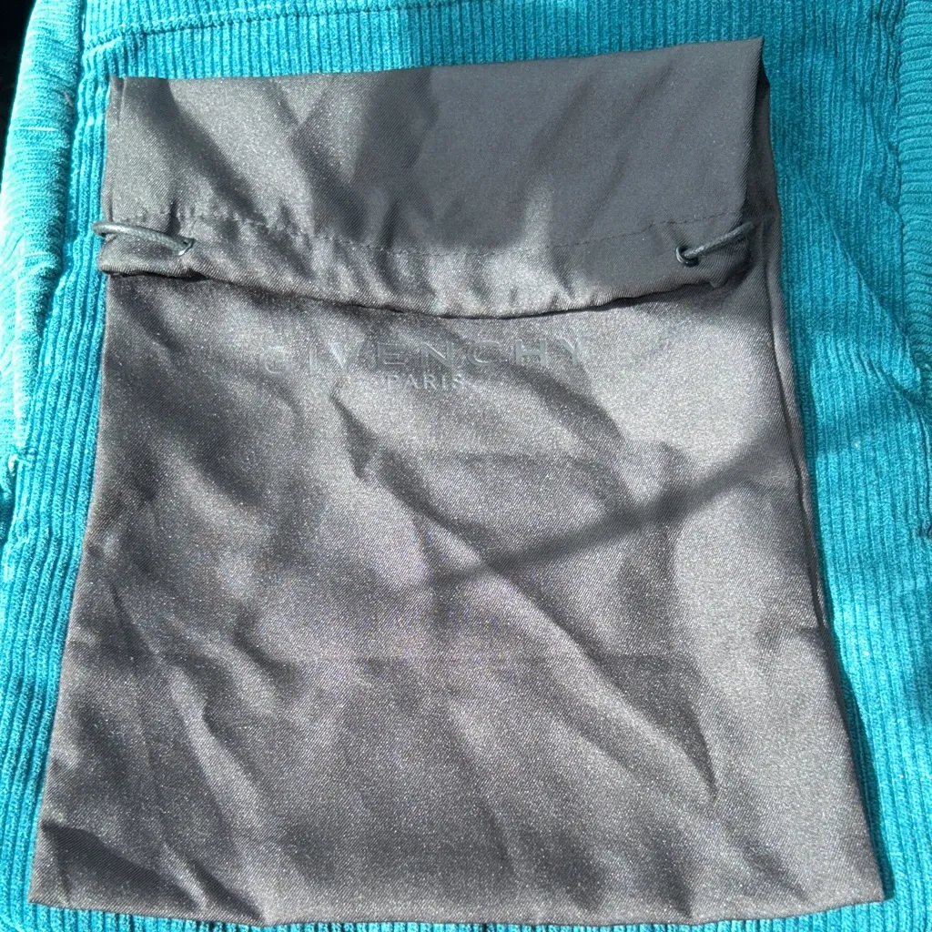 Givenchy Black Dust Bag - Image 2