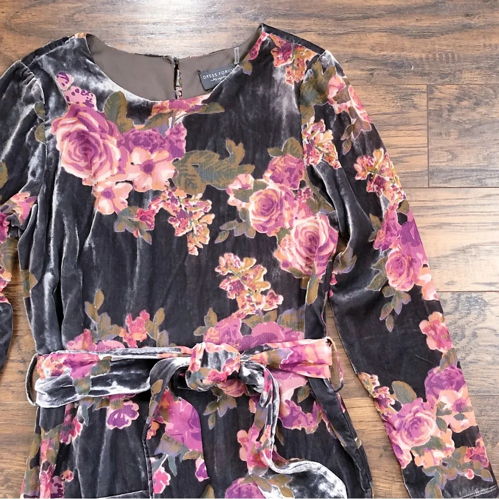 Dress Forum • velvet floral shift dress grey burnout rose pink long sleeve mini - Image 4