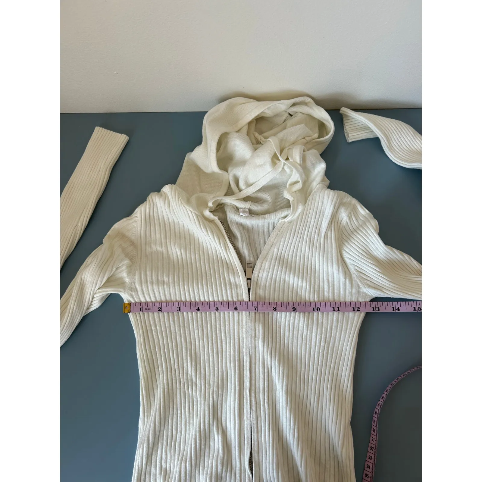 Garage white zip up knit hoodie womens XS cropped - Image 6