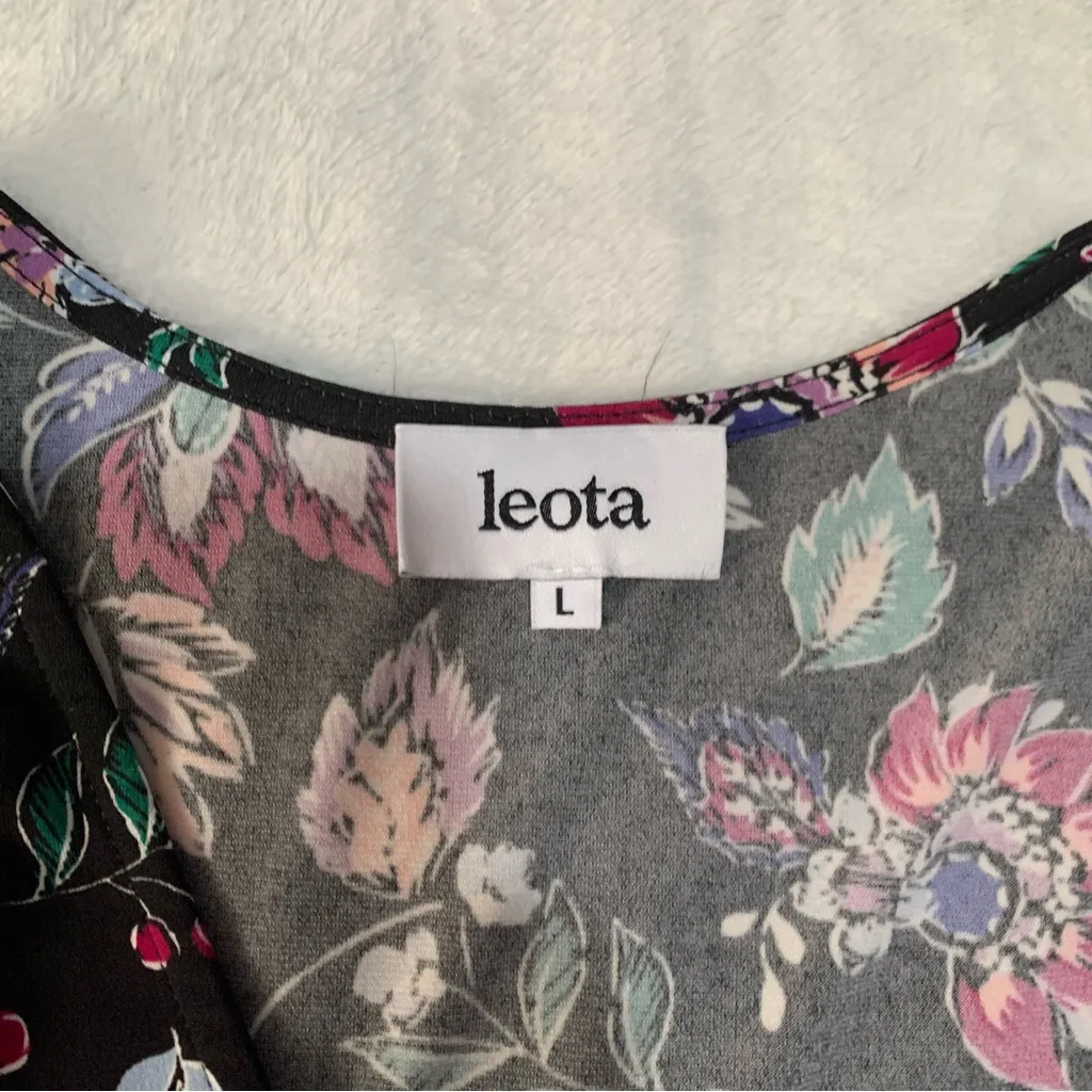 Leota size large black floral knee length dress tie waist stitch fix faux wrap - Image 4