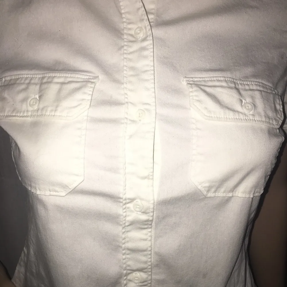 Gap  short sleeve button down shirt - Image 2