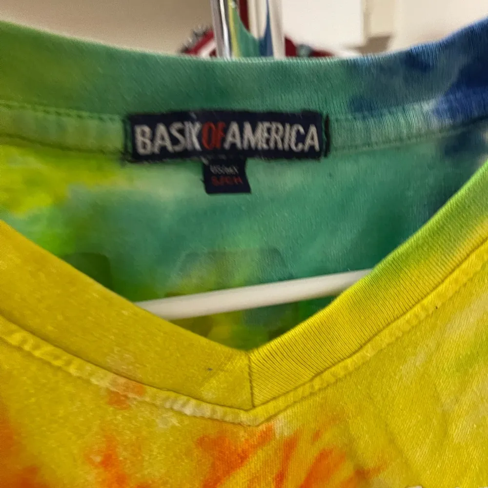 Women’s long sleeve bask of America gulf shore alabama size small tie dye Yellow - Image 2