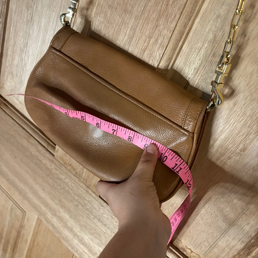 Tory Burch Clutch Chain Linked Leather Shoulder Bag‎ Crossbody Tan & Gold - Image 3