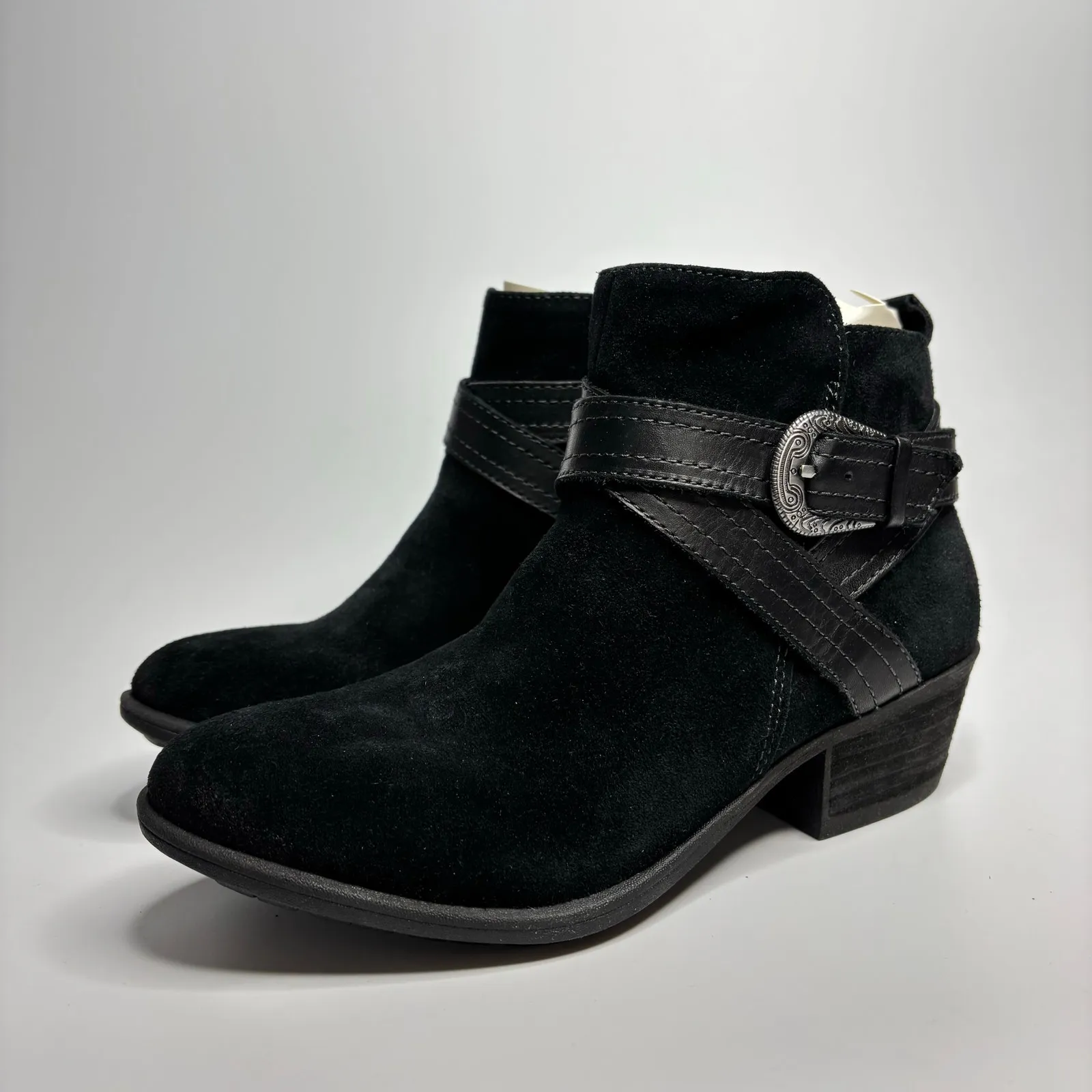Earth Shoes Peak Porter Suede Buckle Booties in Black Size 6 - Image 2