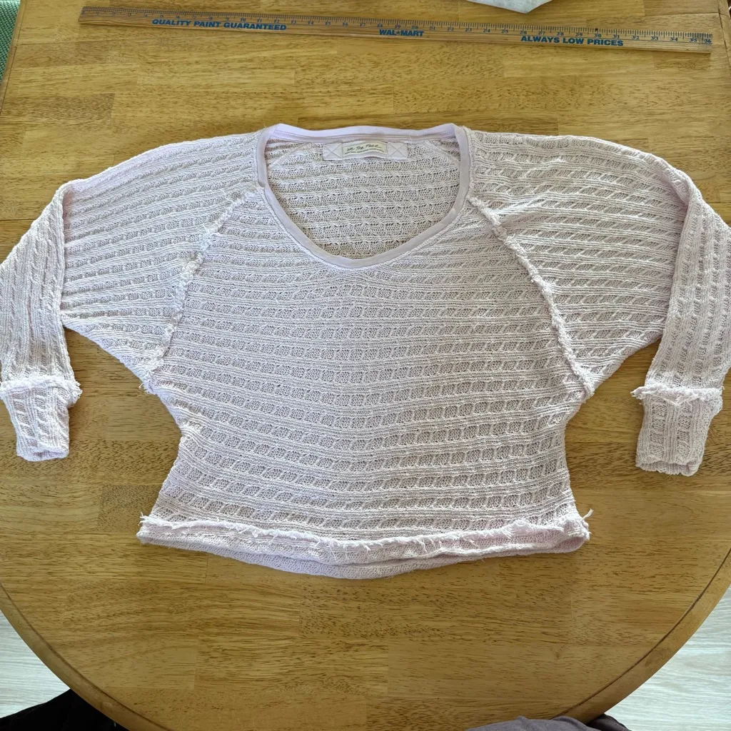 We The Free Boho Soft Pink Knit‎ V-Neck Sweater 100% cotton size extra small - Image 3