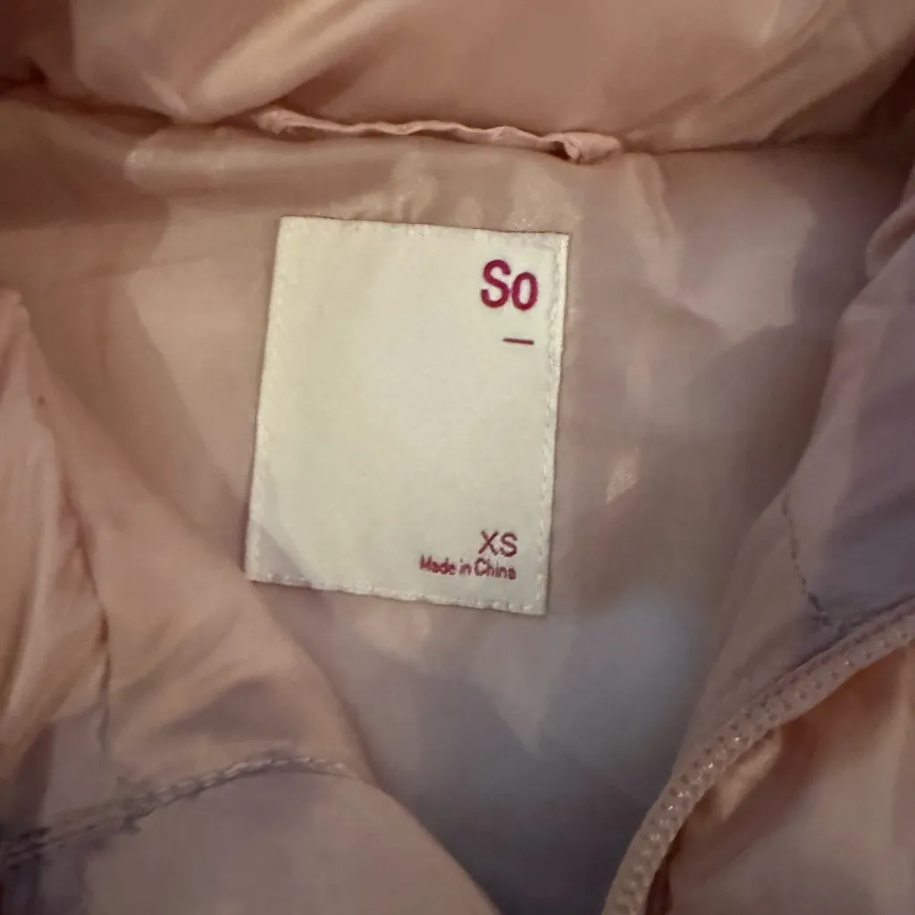 SO  Light Pink Quilted Vest XS - Image 3