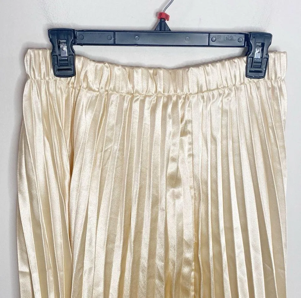 Umgee high waist pleated satin midi skirt shiny pale gold size M - Image 5